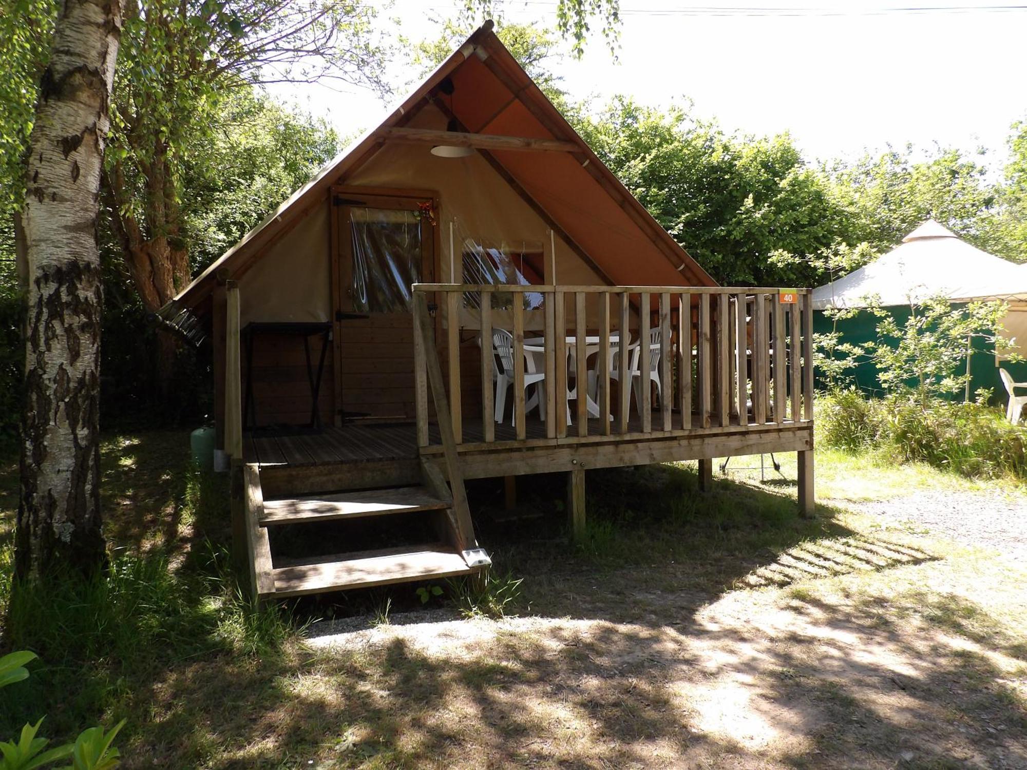 Camping Smile & Braudieres Mézières-sous-Lavardin Exteriör bild