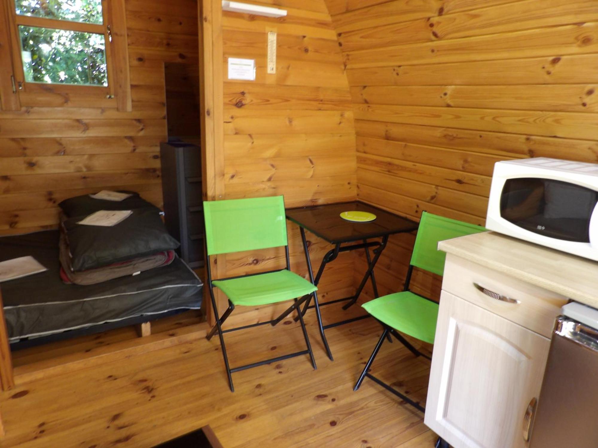 Camping Smile & Braudieres Mézières-sous-Lavardin Exteriör bild